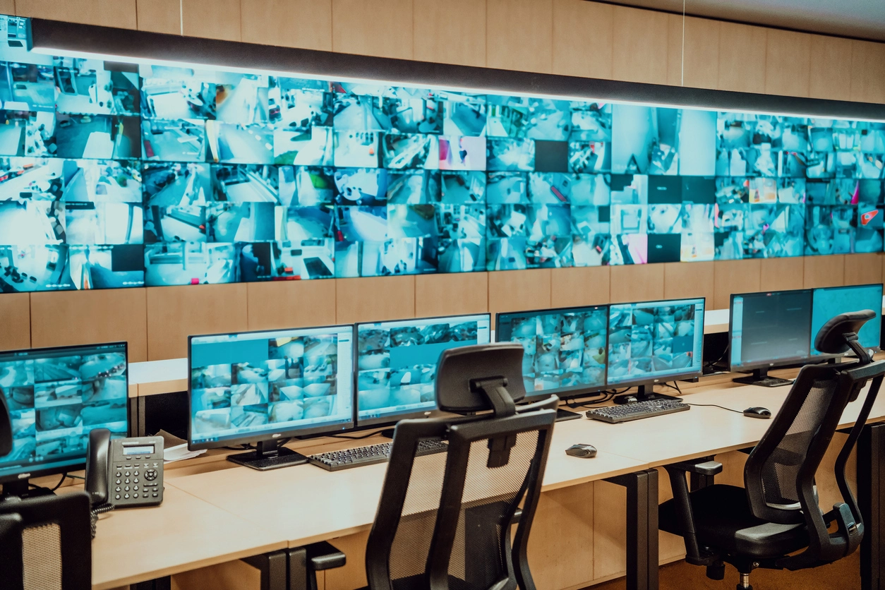 chain store security cameras managed through a centralized platform