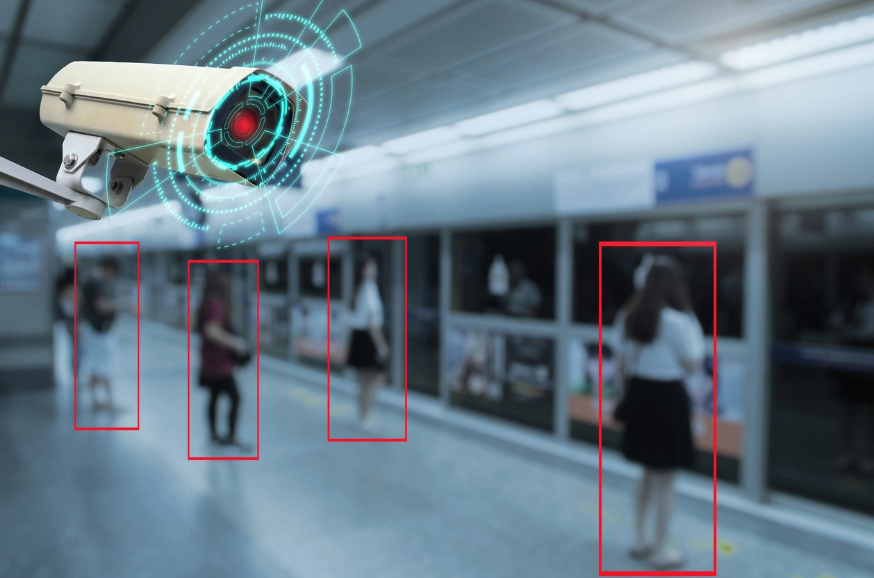 AI loitering detection monitoring activity near a commercial entrance