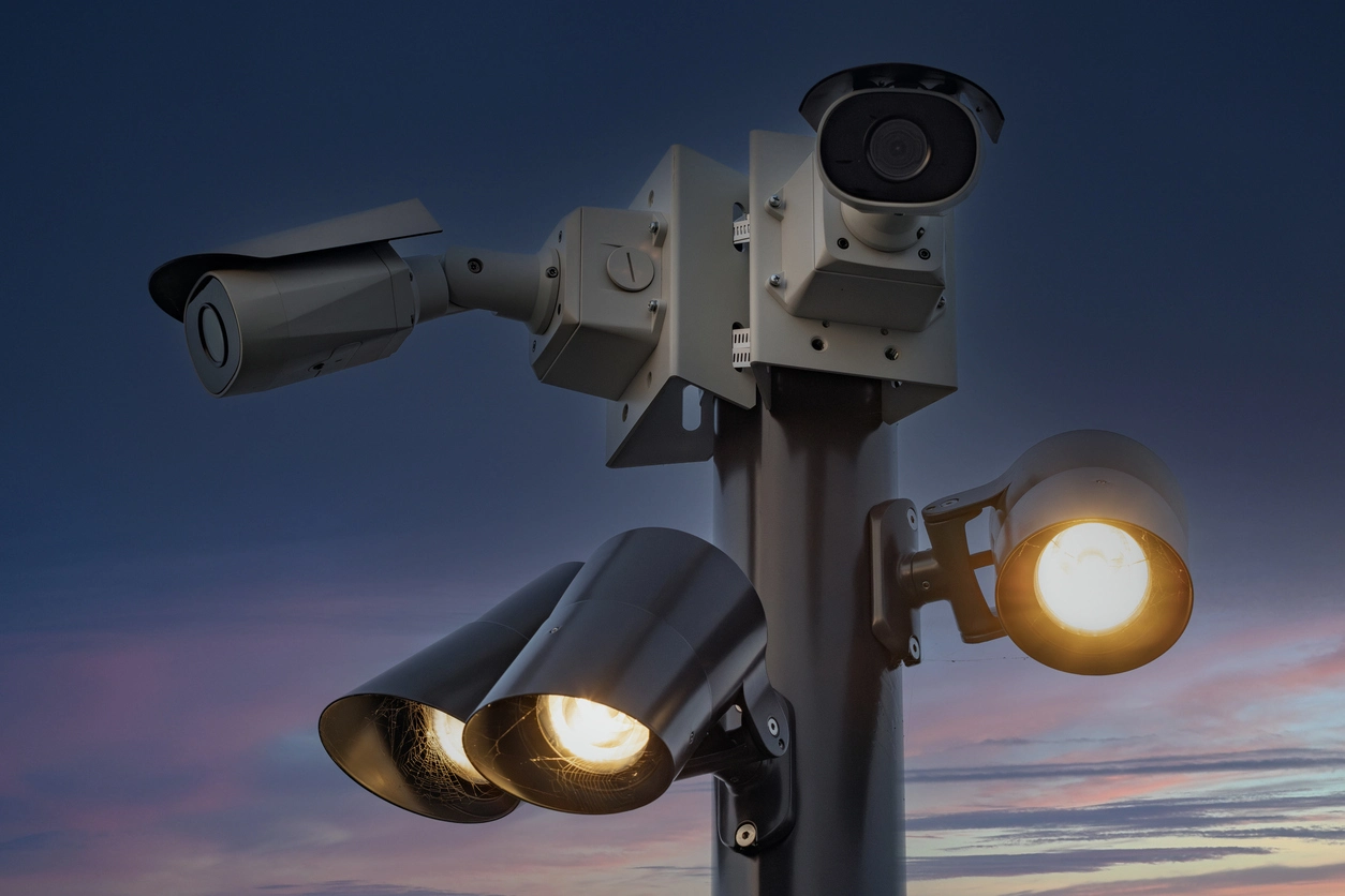 warehouse yard PTZ camera supporting broad situational awareness
