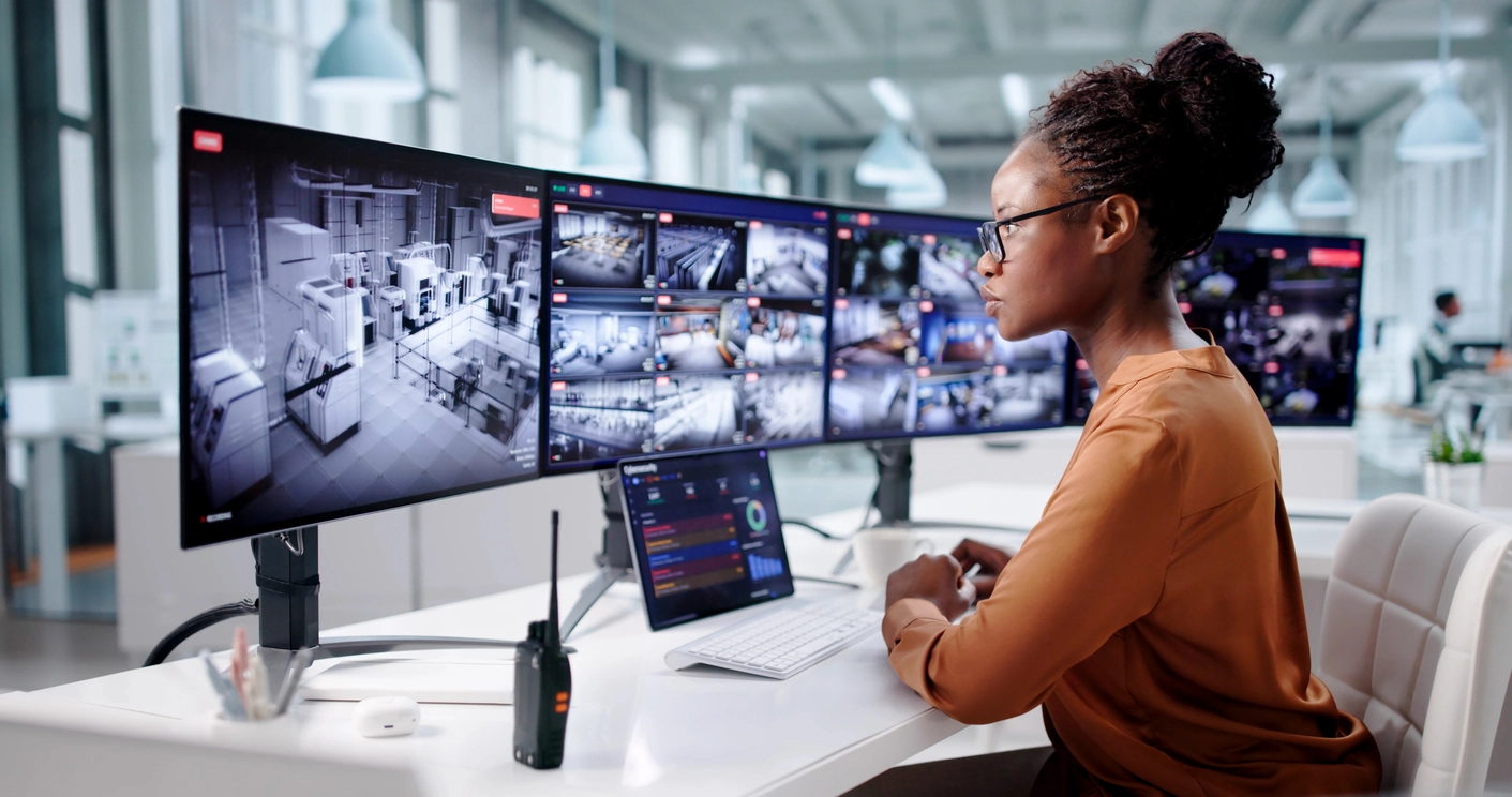 remote security camera dashboard used for cloud-connected surveillance management