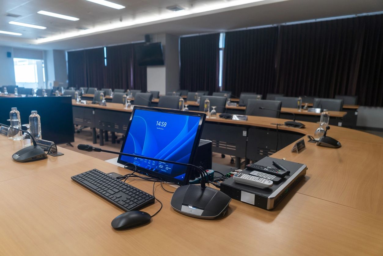 video conferencing room planning with camera display and microphone layout